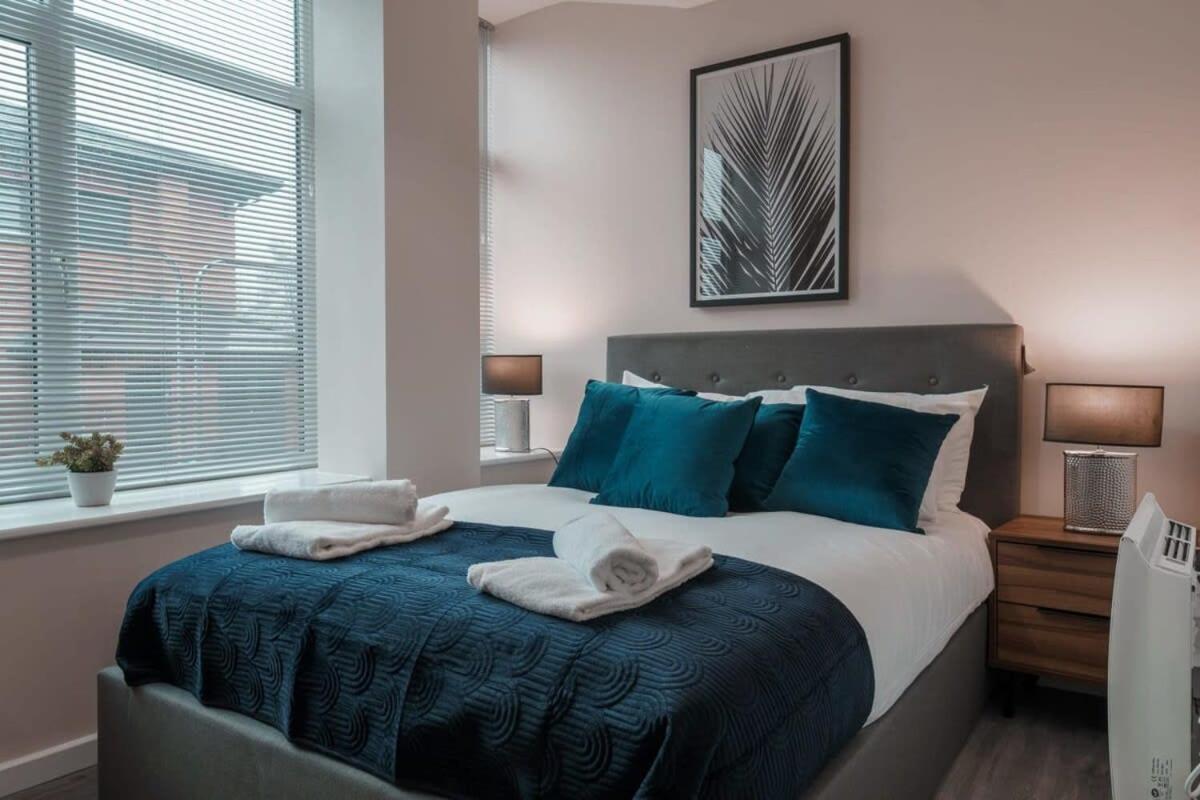 Contemporary 2 Bed Manchester Apartment - Sleeps 4 Exterior foto